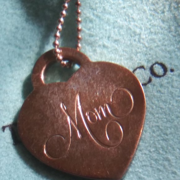 Tiffany & Co. MOM Heart Necklace, Sterling Silver. IOB - Picture 2 of 6